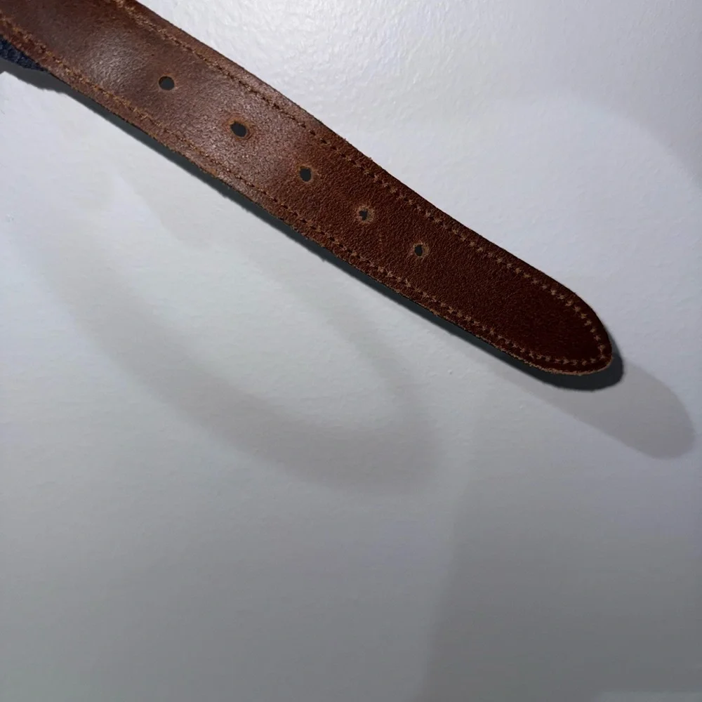 VINEYARD VINES by Shep &‎ Ian Holiday Truck And Christmas Tree Size 30 Belt 34”